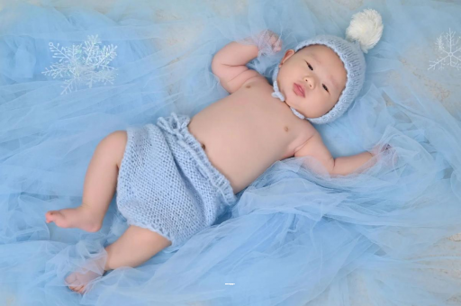 钟祥宝宝老喊肚子疼还发烧